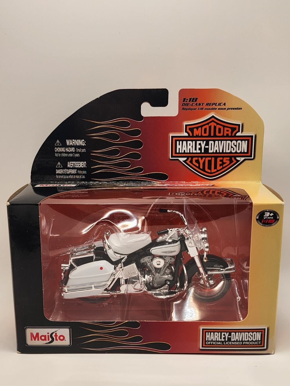 Harley Davidson 1968 FLH Electra Glide Motorcycle MAISTO Series21 Scale 1:18 NIB